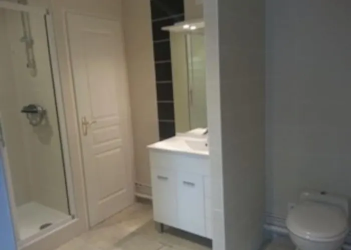 Дом отдыха Maison Avec Jardin 1 *